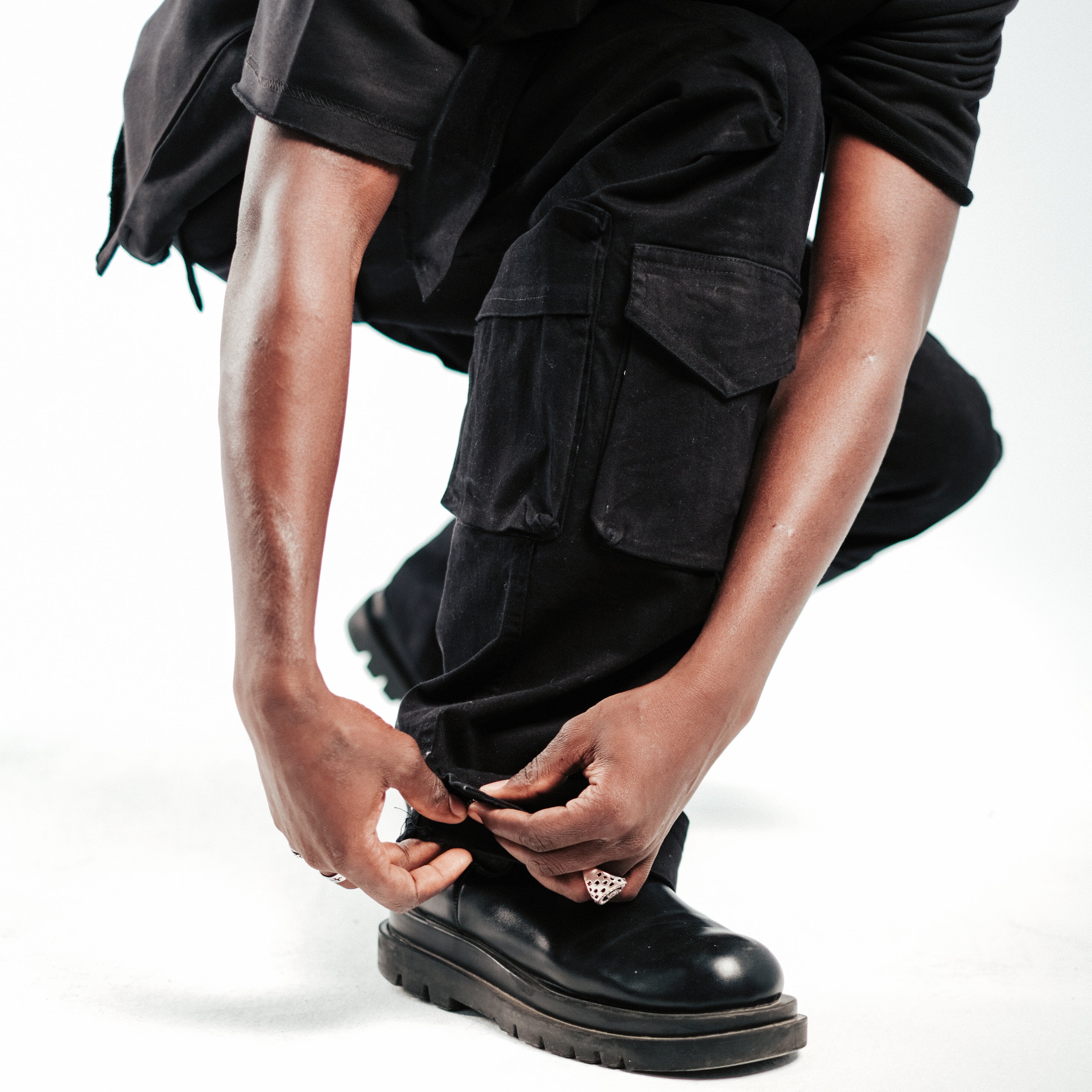 STREET 153 BLACK CARGO