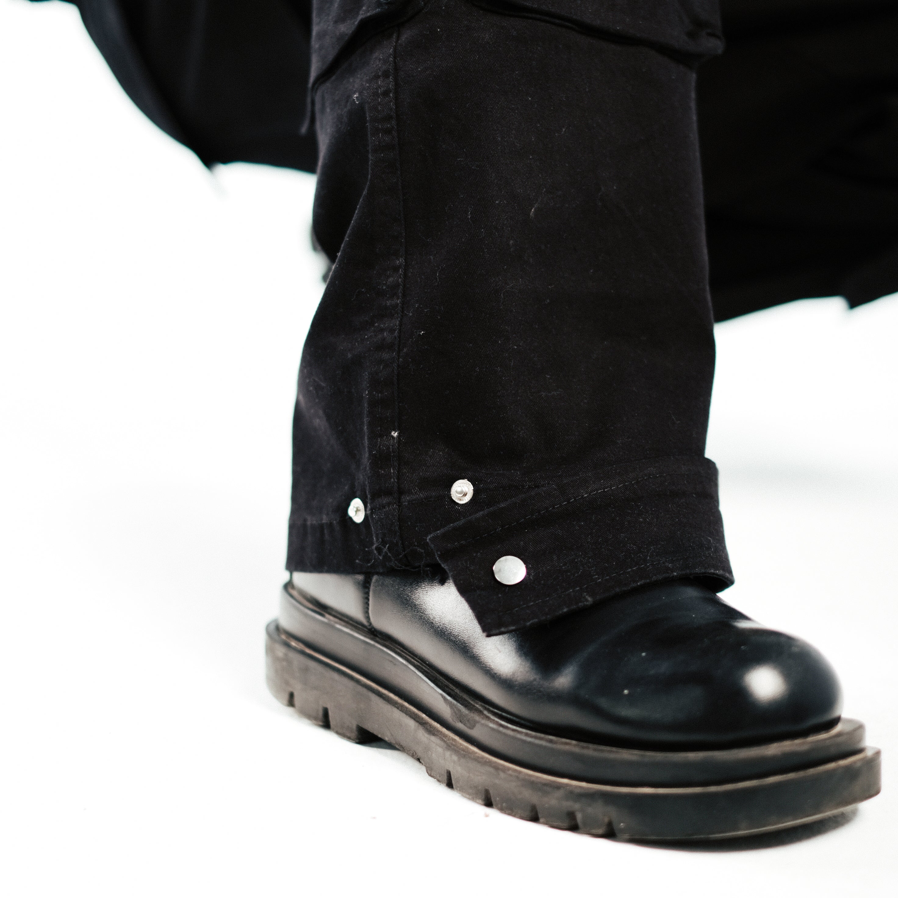 STREET 153 BLACK CARGO
